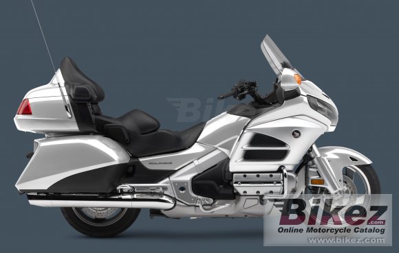 2013 Honda Gold Wing Audio Comfort Navi XM ABS photo